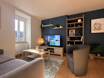 Télévision ou salle de divertissement dans l'établissement Quimper centre Duplex 2 chambres 3 étoiles - Retro Gaming