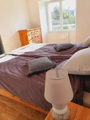 Un ou plusieurs lits dans un hébergement de l'établissement Maison avec son grand jardin clos 500m de l'océan