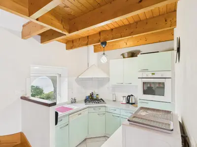 Cuisine ou kitchenette dans l'établissement Face à l'océan - Jolie maison pour 4 - Jardin