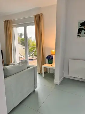 Coin salon dans l'établissement Maison vue mer avec Jacuzzi Crozon