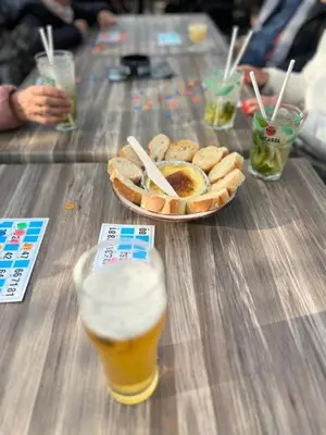 Boissons dans l'établissement ZEcamping 4 avec pet friendly piscine couverte à 200m de la plage