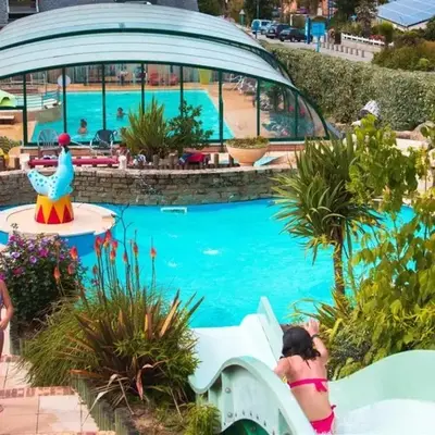 ZEcamping 4 avec pet friendly piscine couverte à 200m de la plage