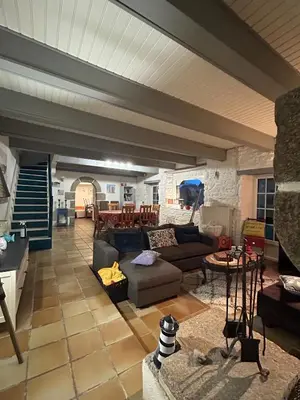 Coin salon dans l'établissement PORTSALL - La Demeure de Tréompan
