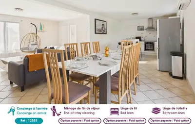 Cuisine ou kitchenette dans l'établissement Maison familiale pour 4 adultes et 4 enfants