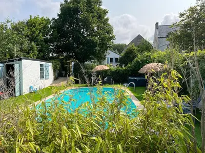 Piscine de l'établissement Ty Palud Gîte, piscine chauffée, spa et air marin ou située à proximité