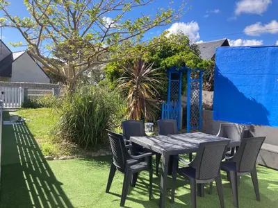 Jardin de l'établissement Maison spacieuse Lesconil, au calme 700 m des plages