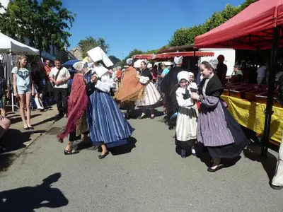 Clients de l'établissement Guerlesquin village house