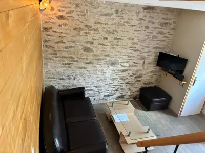 Télévision ou salle de divertissement dans l'établissement Charmant gîte entre terre et mer