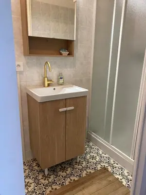 Cuisine ou kitchenette dans l'établissement Fredonia-MacBed
