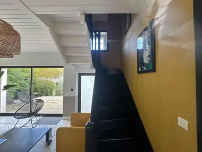 Plan de l'établissement Maison familiale avec tennis privé et jardin