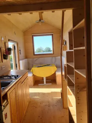 Cuisine ou kitchenette dans l'établissement maison du bonheur