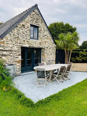 Jardin de l'établissement Dépendance chez l'habitant