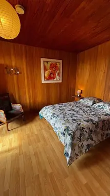 Un ou plusieurs lits dans un hébergement de l'établissement Maison Ar Vro 12 au cœur de la Bretagne