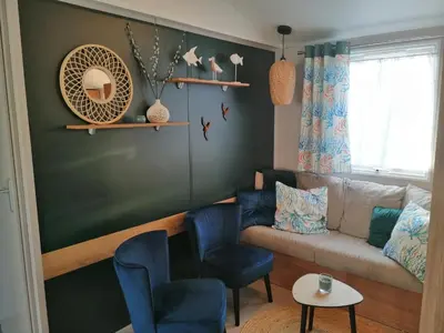 Coin salon dans l'établissement Charmant mobil-home Pont-Aven