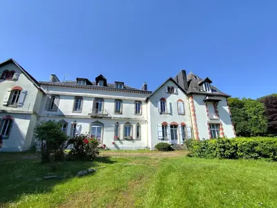 Jardin de l'établissement Douces nuits au château