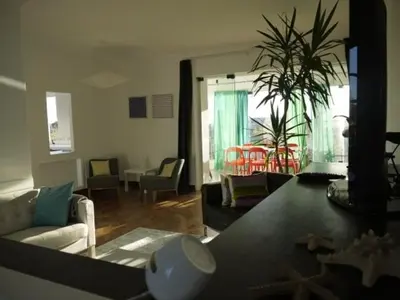 Coin salon dans l'établissement Maison Ville - Plage - Concarneau