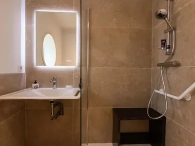 Salle de bains dans l'établissement Holiday Home Villa DUXCAAR by Interhome