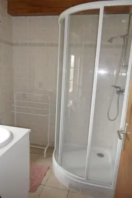Salle de bains dans l'établissement Holiday Home Gîte du four à pain - Unterkunft im Brotofen by Interhome