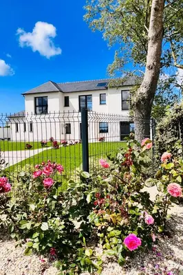 Jardin de l'établissement Holiday Home Villa Bellevue by Interhome