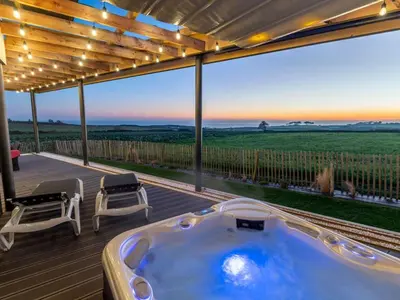 Plan de l'établissement Holiday Home Villa mit Meerblick und privatem Spa - les gîtes de Fabie by Interhome