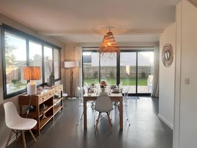 Coin salon dans l'établissement Holiday Home Villa du Port by Interhome