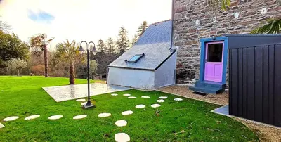 Jardin de l'établissement Refuge Secret en Bretagne - Mer & Nature à Deux Pas !