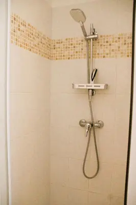Salle de bains dans l'établissement Ti Rosko - proche centre-ville, parking et terrasse - Classé 3 étoiles