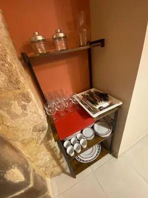 Cuisine ou kitchenette dans l'établissement Studio les volets verts