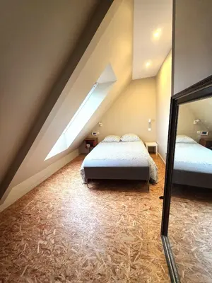 Un ou plusieurs lits dans un hébergement de l'établissement magnifique villa vue mer avec piscine