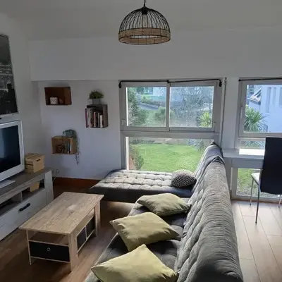 Appartement quartier calme proche commerces