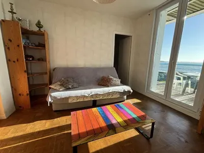Un ou plusieurs lits dans un hébergement de l'établissement Appartement T2 avec balcon à La Forêt-Fouesnant - FR-1-481-189