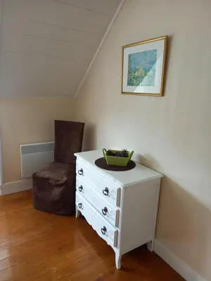 Coin salon dans l'établissement Maison proximité plages