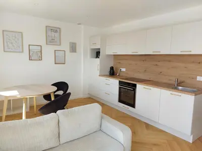Cuisine ou kitchenette dans l'établissement Menez Bleuenn - Jolie Maison proche plages