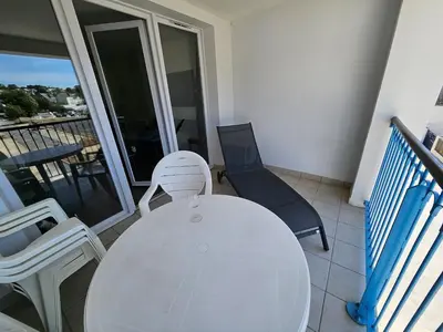 Balcon ou terrasse dans l'établissement Le cosy des Sables Blancs