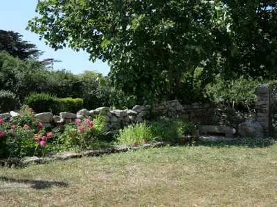 Jardin de l'établissement Gîte 6 personnes avec jardin proche plage