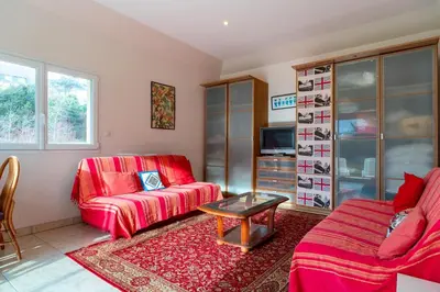Coin salon dans l'établissement La Villa de Pentrez -A quelques mètres de la plage