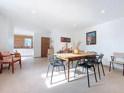 Coin salon dans l'établissement Holiday Home Magdanela by Interhome