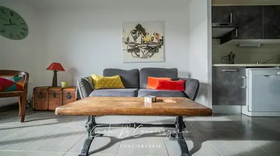 Cuisine ou kitchenette dans l'établissement Le Hublot Apartment 4 pers Thalasso Concarneau