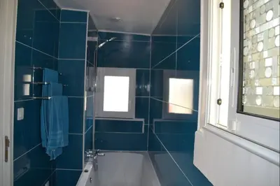 Salle de bains dans l'établissement Sea, Surf and Spa!