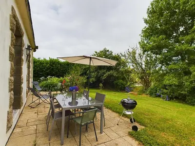 Jardin de l'établissement Spacieuse Néo-Bretonne