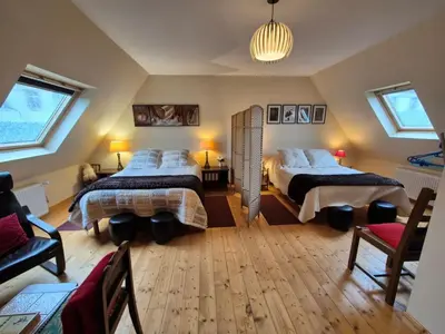 Un ou plusieurs lits dans un hébergement de l'établissement Ti Ar Skol, chambre d'hôtes