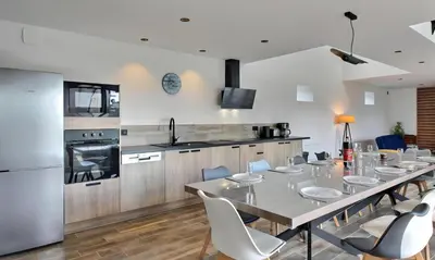 Cuisine ou kitchenette dans l'établissement LE Clos D'iCi