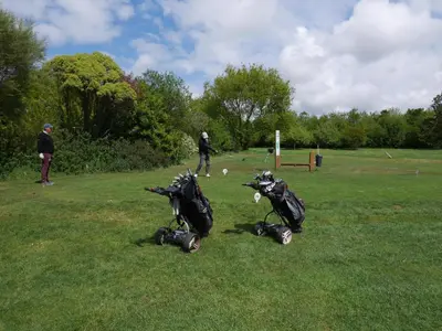 Golf sur le terrain de l'appartement ou à proximité