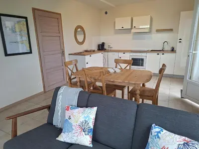 Cuisine ou kitchenette dans l'établissement Panoramic sea view Le Conquet