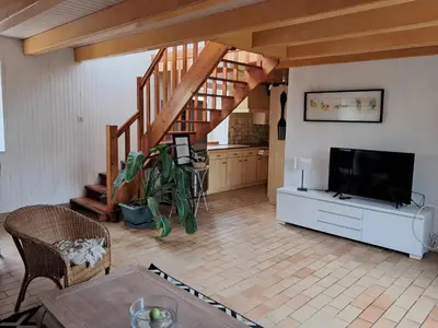 Télévision ou salle de divertissement dans l'établissement Gîte nature et mer, proche Brest et abers