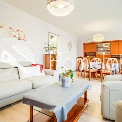 Belle maison avec jardin & espace d'hiver