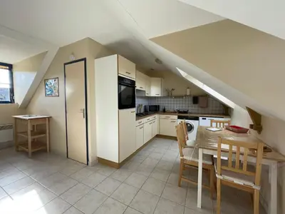 Cuisine ou kitchenette dans l'établissement Peaceful studio, Ocean and sound of waves