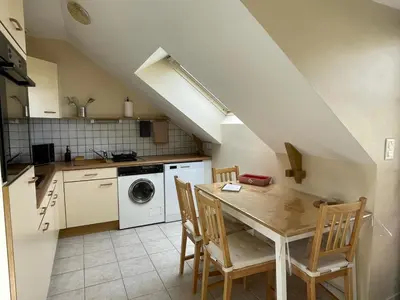 Cuisine ou kitchenette dans l'établissement Peaceful studio, Ocean and sound of waves