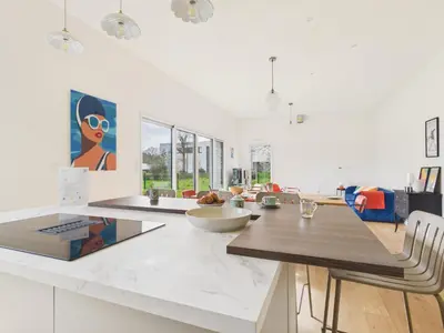 Coin salon dans l'établissement Jolie maison de vacances pour 6 à 800m de la plage