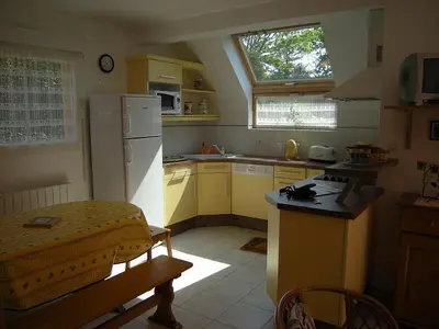 Cuisine ou kitchenette dans l'établissement Le Cocon Breton